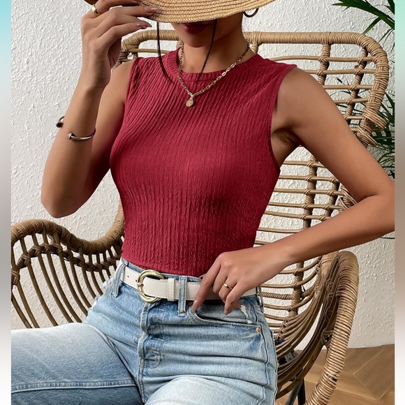 NWOT red tank top - Picture 4 of 6